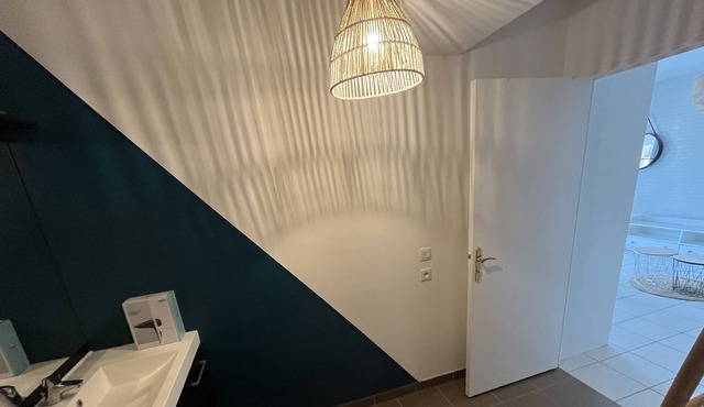 Tomie apartment