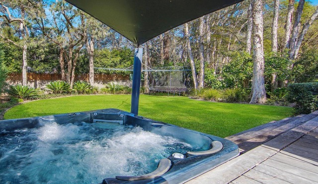 Tonic Guesthouse by HolidayCo.