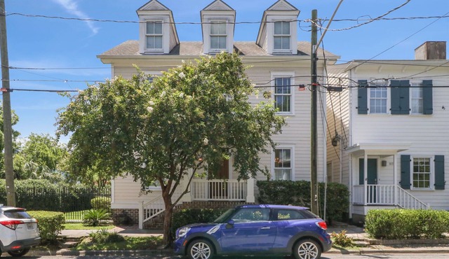Tons of Space & Gorgeous Porch!