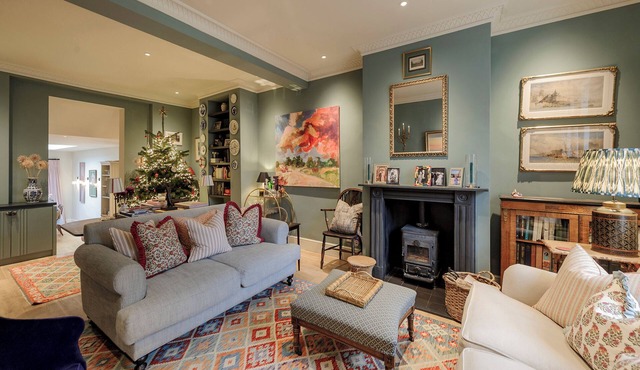 Tonsleys Family Retreat, by Veeve