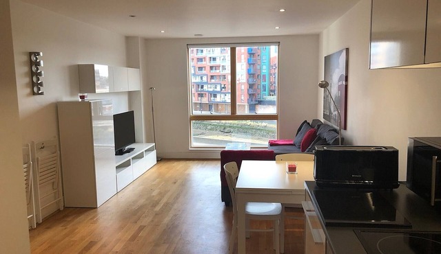 Toothbrush Apartments - Ipswich Waterfront - Quayside