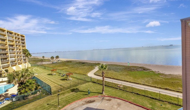 Top Floor Beachfront Condo - newly remodeled!