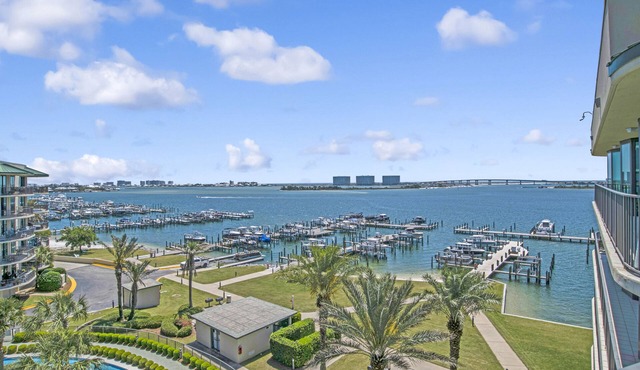 Top Floor Condo! Lazy River/Water Slide! Amazing Views!