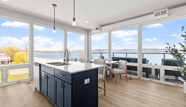Top floor end unit with covered porch overlooking Lake Pepin - Unit 301