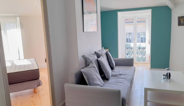Top Floor Flat - 1 bed Room - Central