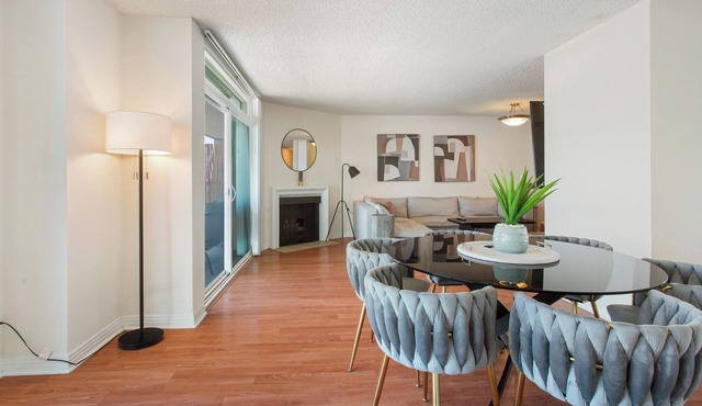 Top-Floor Marina Escape 3BR Penthouse Ocean View