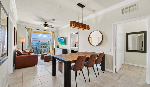 Top Floor VistaCay Near Convention &Universal Epic