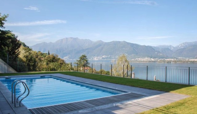 Top Lakeview by Interhome