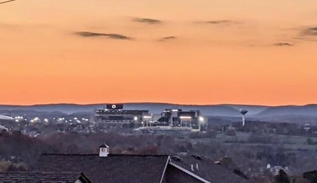 Top of Lemont - Minutes to Downtown State College and Penn State