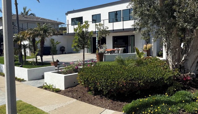 Top of Seal Beach - Modern Retreat Relax & Explore Beach, LA & OC Attractions