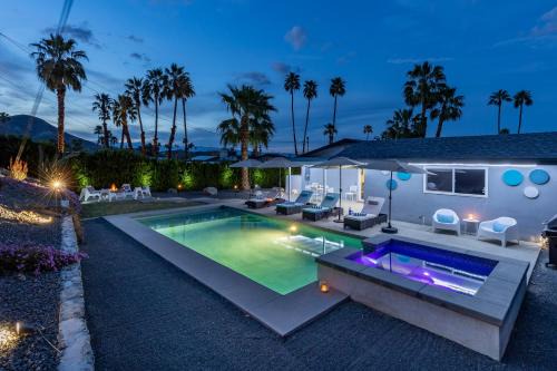 Top of the Cove by ACME House Company