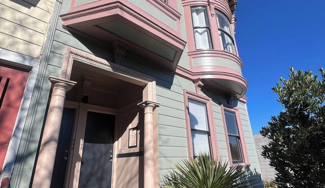 Top of the Park with Views Russian Hill 2 bedroom Townhouse