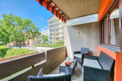 Top Of The Spots - Happy Rentals