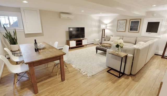 Top of the Town - with Parking