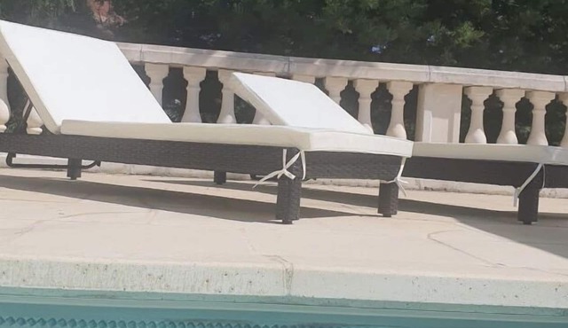 Top of villa near the sea, with private pool in Bormes les Mimosas!