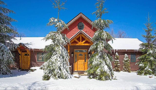 Top property on Snowshoe Mountain North Westridge 32 is as magnificent as its western views!