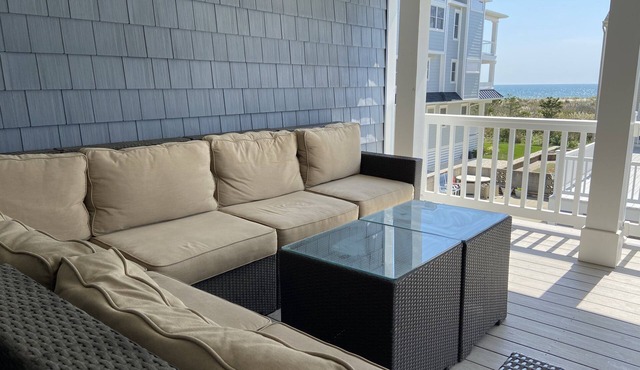 Top-Rated 5BR Beach Block Ocean Views Limited August Weeks + Memorial Day