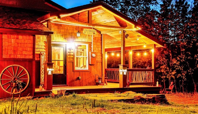 Top rated rental in Hunter Sauna cozy 4 Bedrooms 3 full baths great location