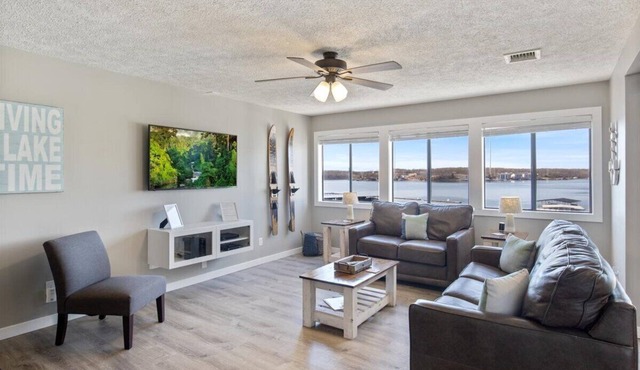 Top Rated, Waterfront Condo at 19MM Amazing views! Prime location! Boat slip!