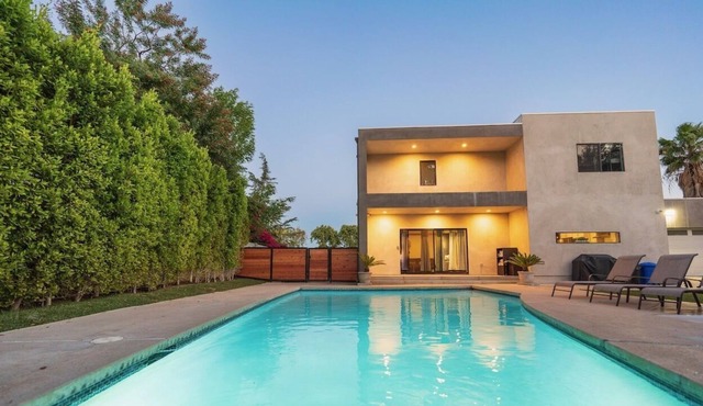 Topanga Cabana L.A. City Modern Pool