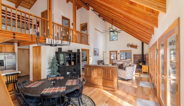 Topanga Treez- BTV, REC ROOM