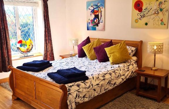 Topsy-Turvy, Gardeners Cottage, Clungunford, Ludlow, Shropshire SY70PN