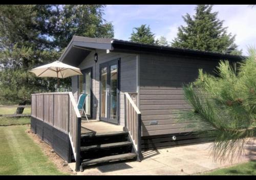 Tore Petty - spa bath and sauna - Romney Marsh, Kent