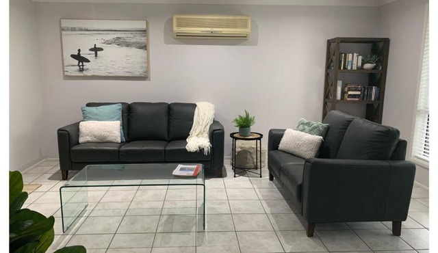 Torquay Beach Holiday House