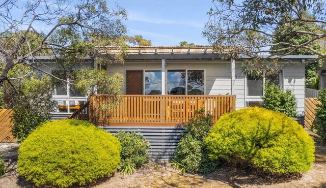 Torquay Boulevard Beach House