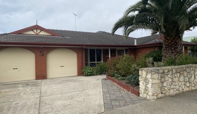 Torquay Shores - Family, Friends, Pets Welcome!