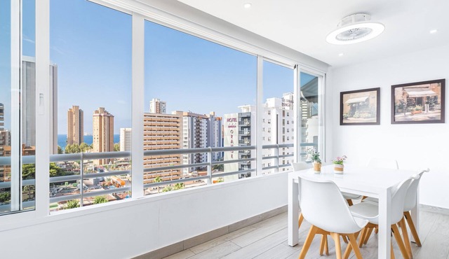 Torre Domo 9-D Levante Beach