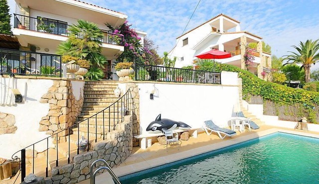 Torre Yato by Interhome