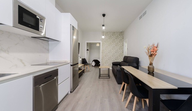 TORREJÓN SUITES. Under 9