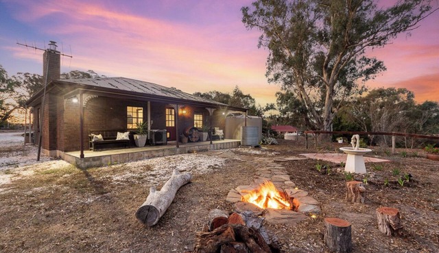 'Torrelunga Country Cottage'