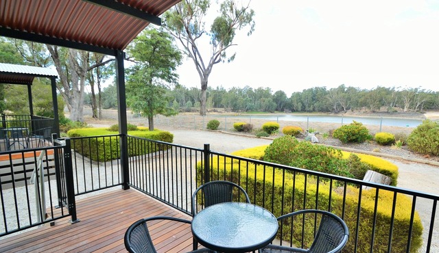 Torrumbarry Weir Holiday Park