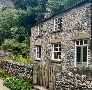 Torside Holiday Cottage