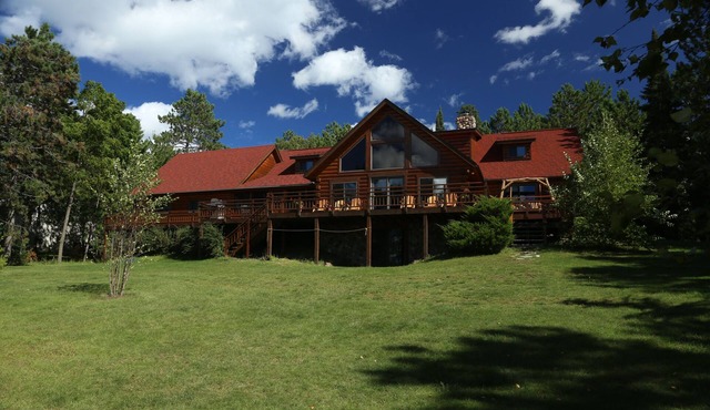 Totagatic Lodge, A Great Place for Family Get Togethers! See Video!