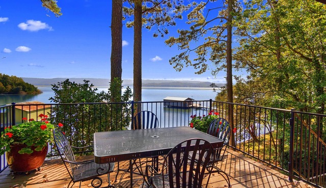 TOTAL RENOVATION: On Main Channel: Bass Fishing & Family Fun: Kayaks, canoe