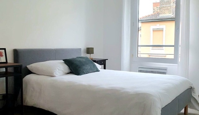 Totem, Bright and quiet 70m² 2-bedroom apartment with balcony