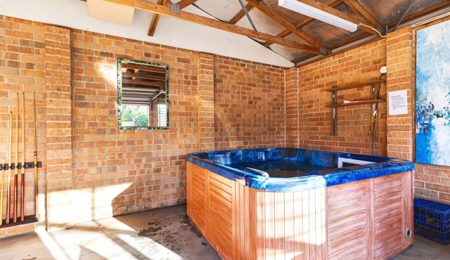 Toukley Gem Near Budgewoi Lake