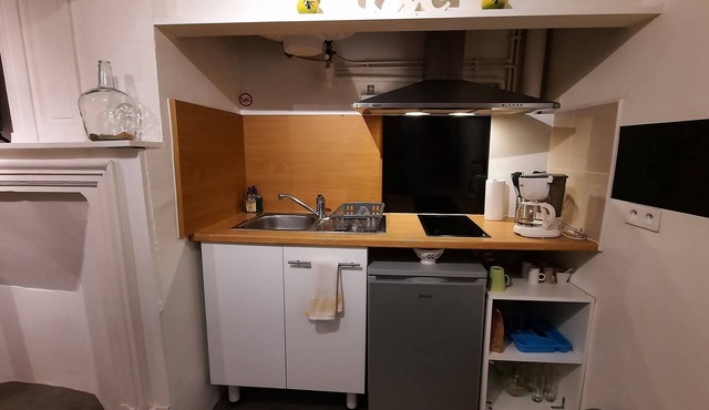 Toulouse 15 min 4 people apartment 3 beds kitchen shower clean