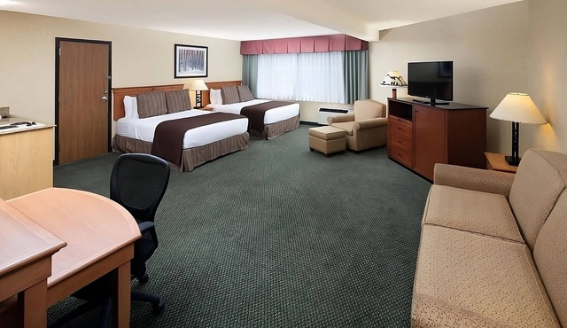 Tour Around Kalispell! Pool, Near Kalispell Center Mall, FREE Parking Onsite!