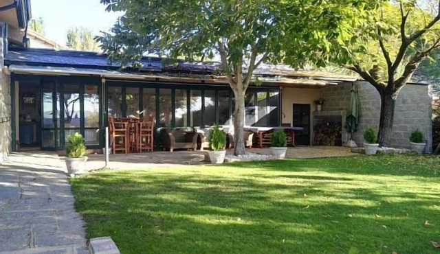 TOURIST COMPLEX FOR HOLIDAY USE Casa Ana for 8/14 persons