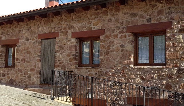 Tourist house adapted for handicapped people. Groups between 12/14 people.