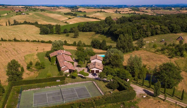 Tournesol - Seven Bedroom Villa, Sleeps 16