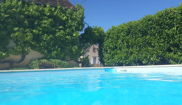 TOURTERELLE, near Auxerre and Chablis