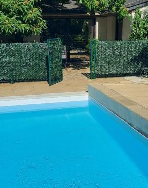TourTour in the Loire Valley poolside Chalet
