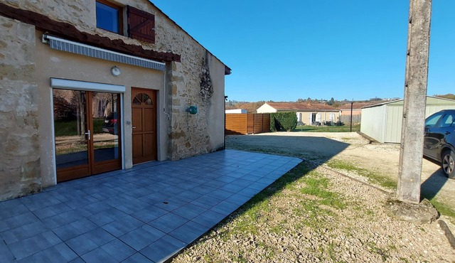 Tout Confort Avec vue sur les Coteaux de Vignes. Grande Pièce à Vivre de 50 m2
