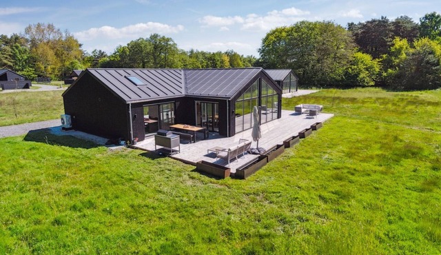 "Tove" - 350m from the sea by Interhome