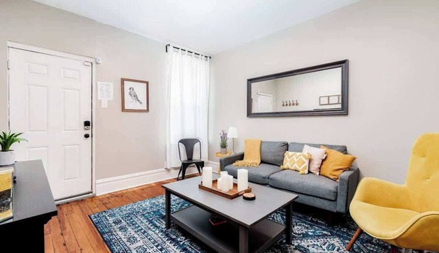 Tower grove bungalow south city By StayStLouis